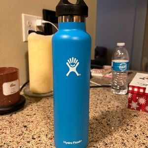 Hydro Flask 24oz